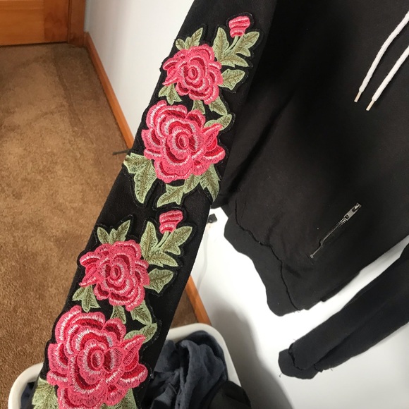 Rue21 Black Hoodie w/ Floral Design Sleeve - Picture 2 of 2